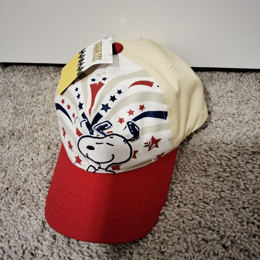 Peanuts Women's Baseball Cap American Flag Snoopy Red White Blue New w/Tag